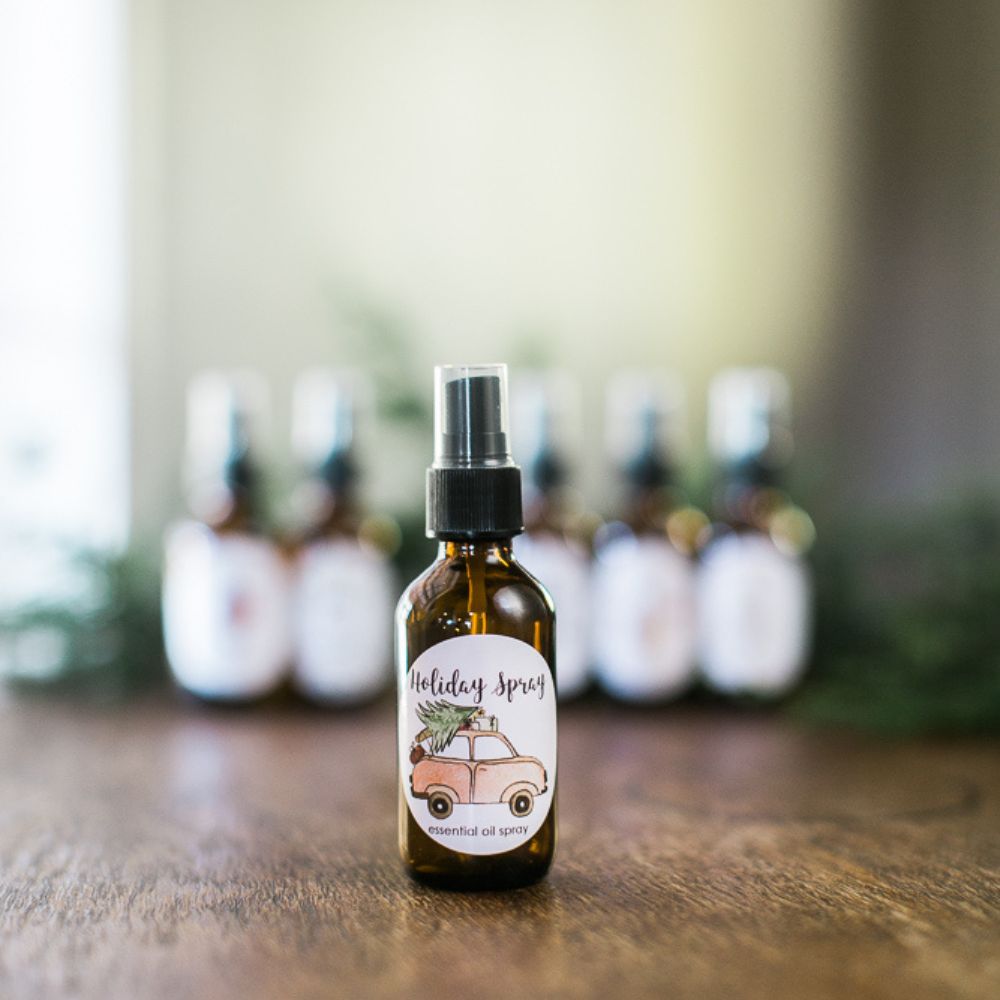 DIY Christmas Gift Room Spray Recipes and labels